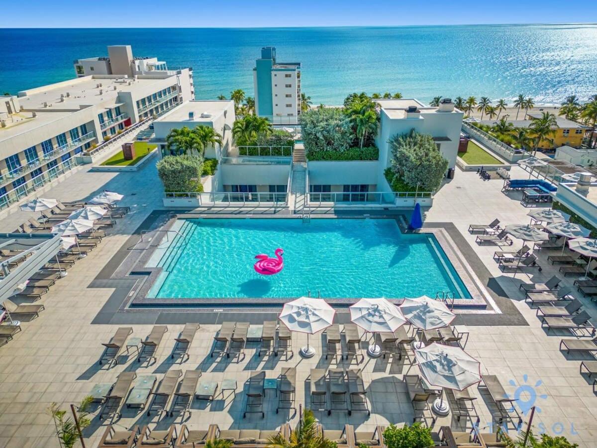 Hollywood Beach Broad - Walk - Amazing Pool - Hot Tub Apartment Exterior photo